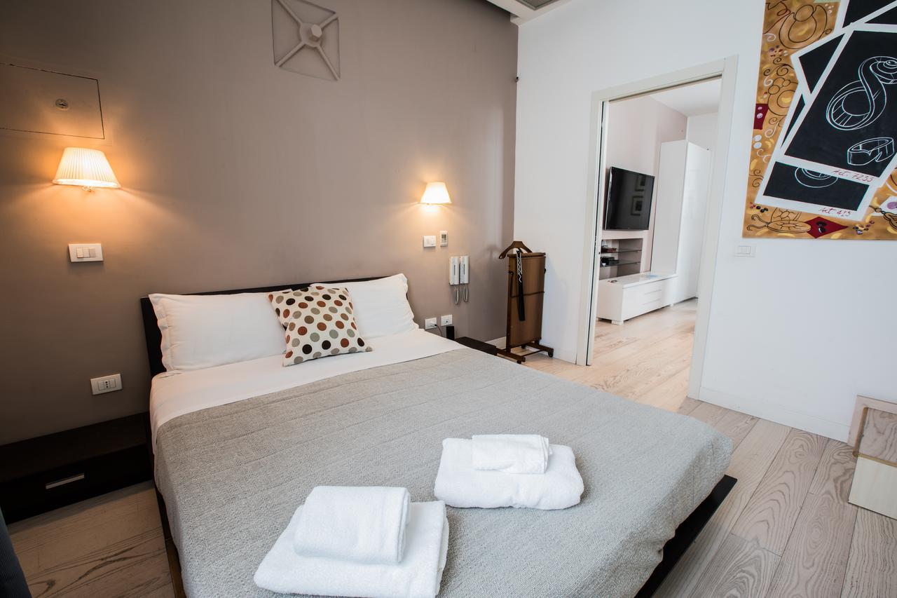 Attico Santa Brigida Apartment Napoli Bagian luar foto