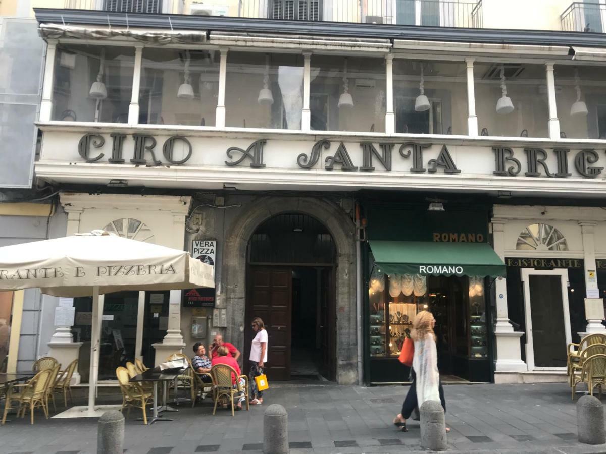 Attico Santa Brigida Apartment Napoli Bagian luar foto