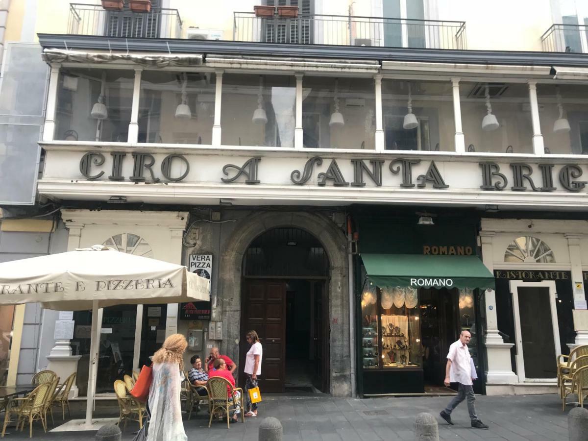 Attico Santa Brigida Apartment Napoli Bagian luar foto